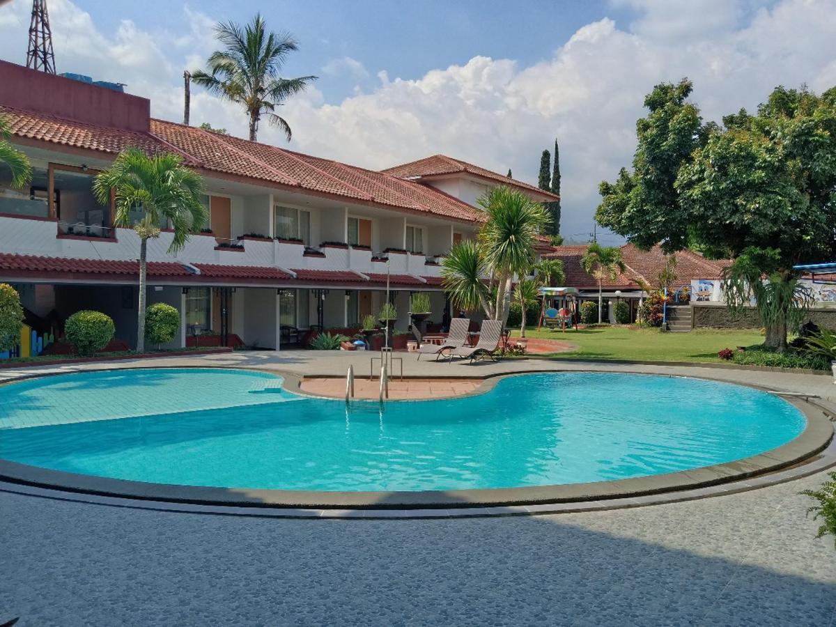 Hotel Metropole Batu  Exterior foto