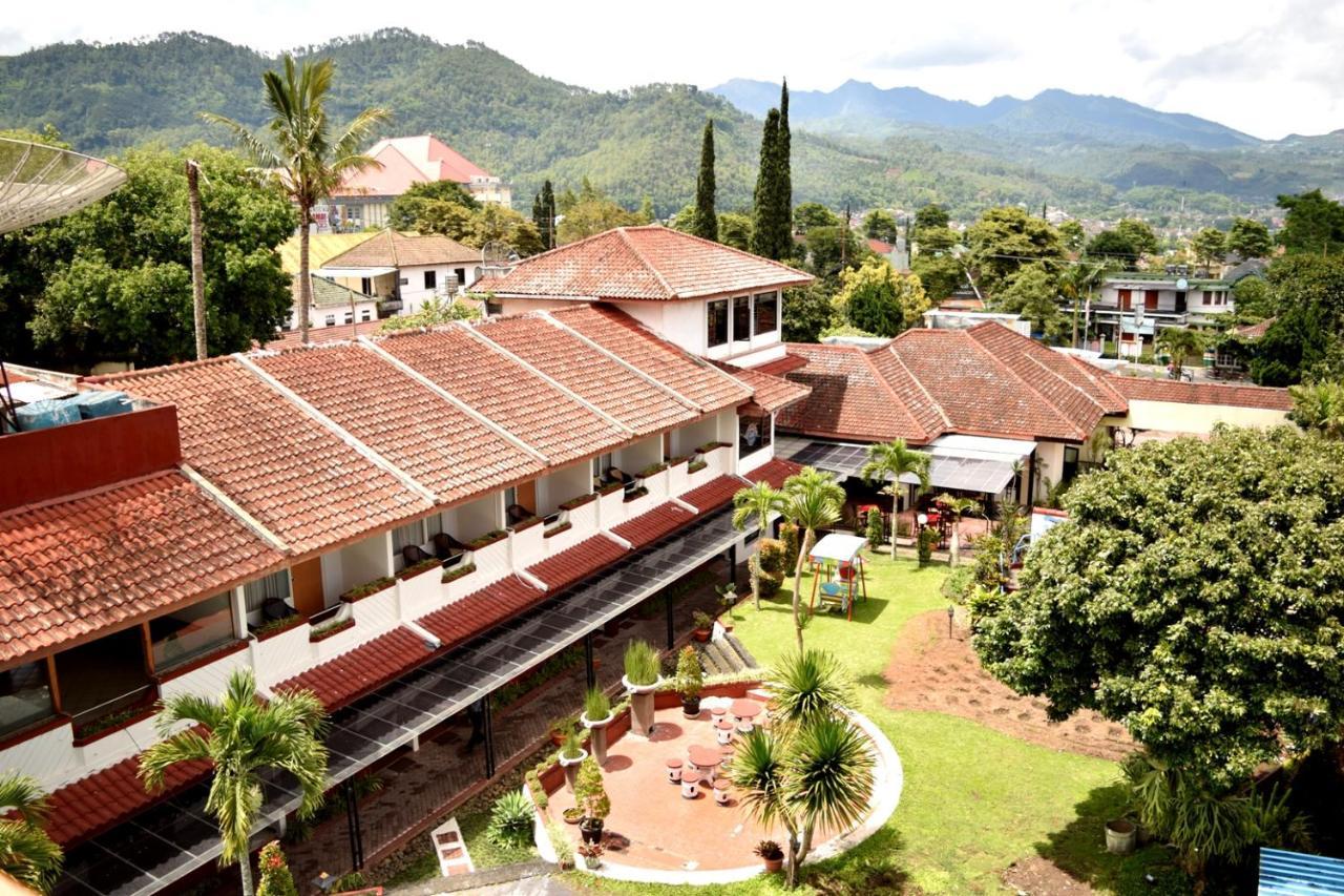 Hotel Metropole Batu  Exterior foto