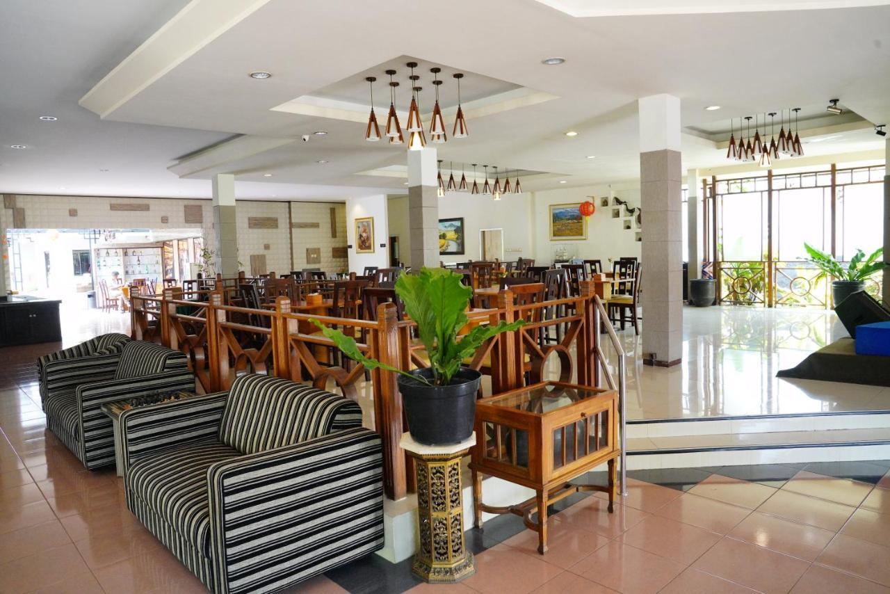 Hotel Metropole Batu  Exterior foto